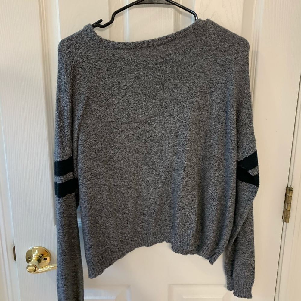 Brandy Melville sweater